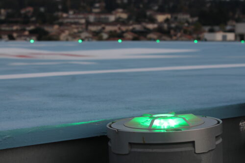 HFTR lamp installed on the edge of a heliport.
